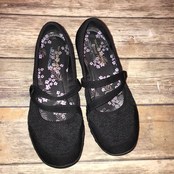 skechers relaxed fit breathe easy lucky lady women's mary jane shoes